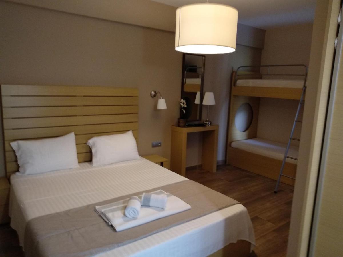 Athos Thea Luxury Rooms Sarti Eksteriør bilde